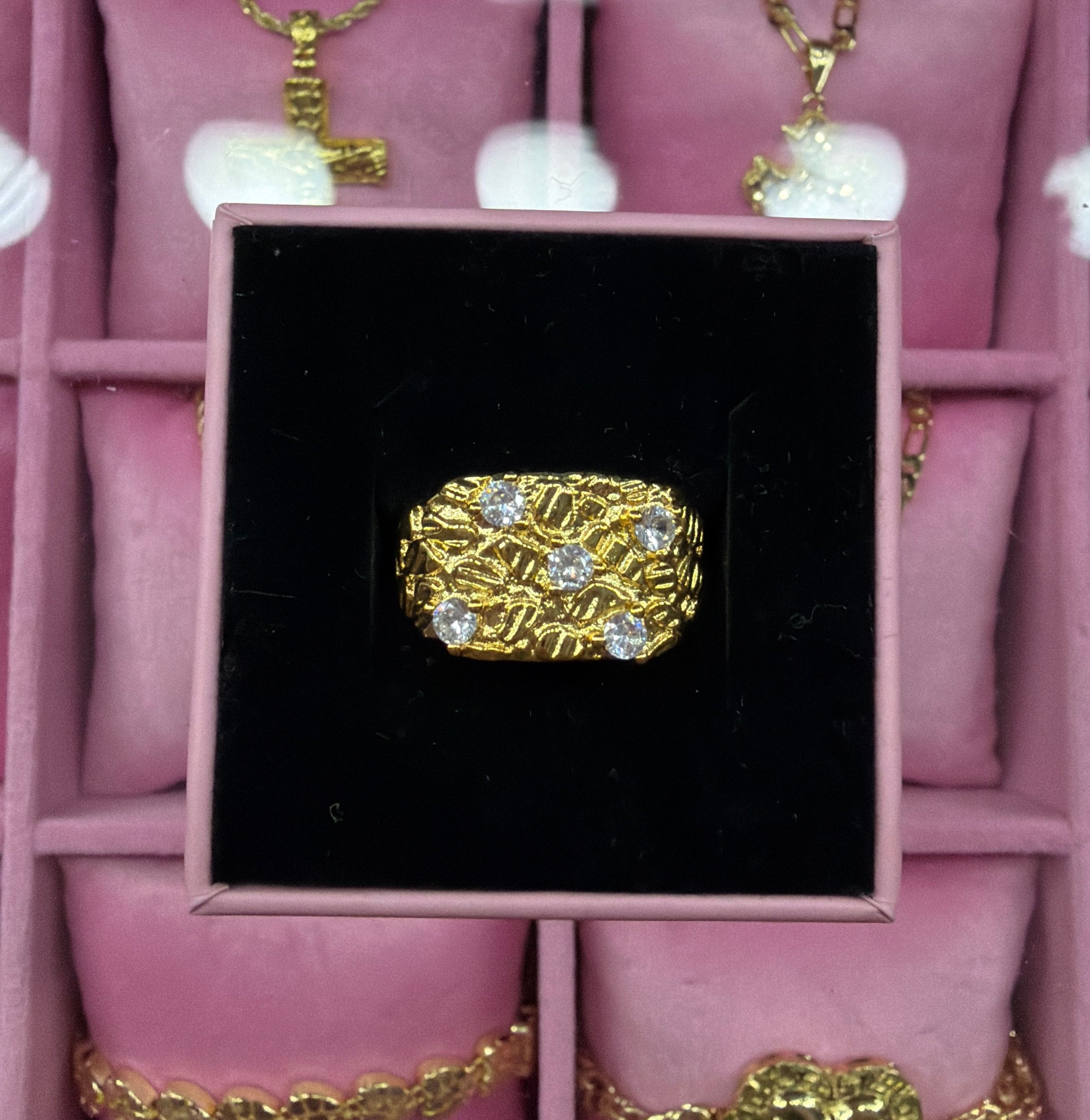 ICY NUGGET RING