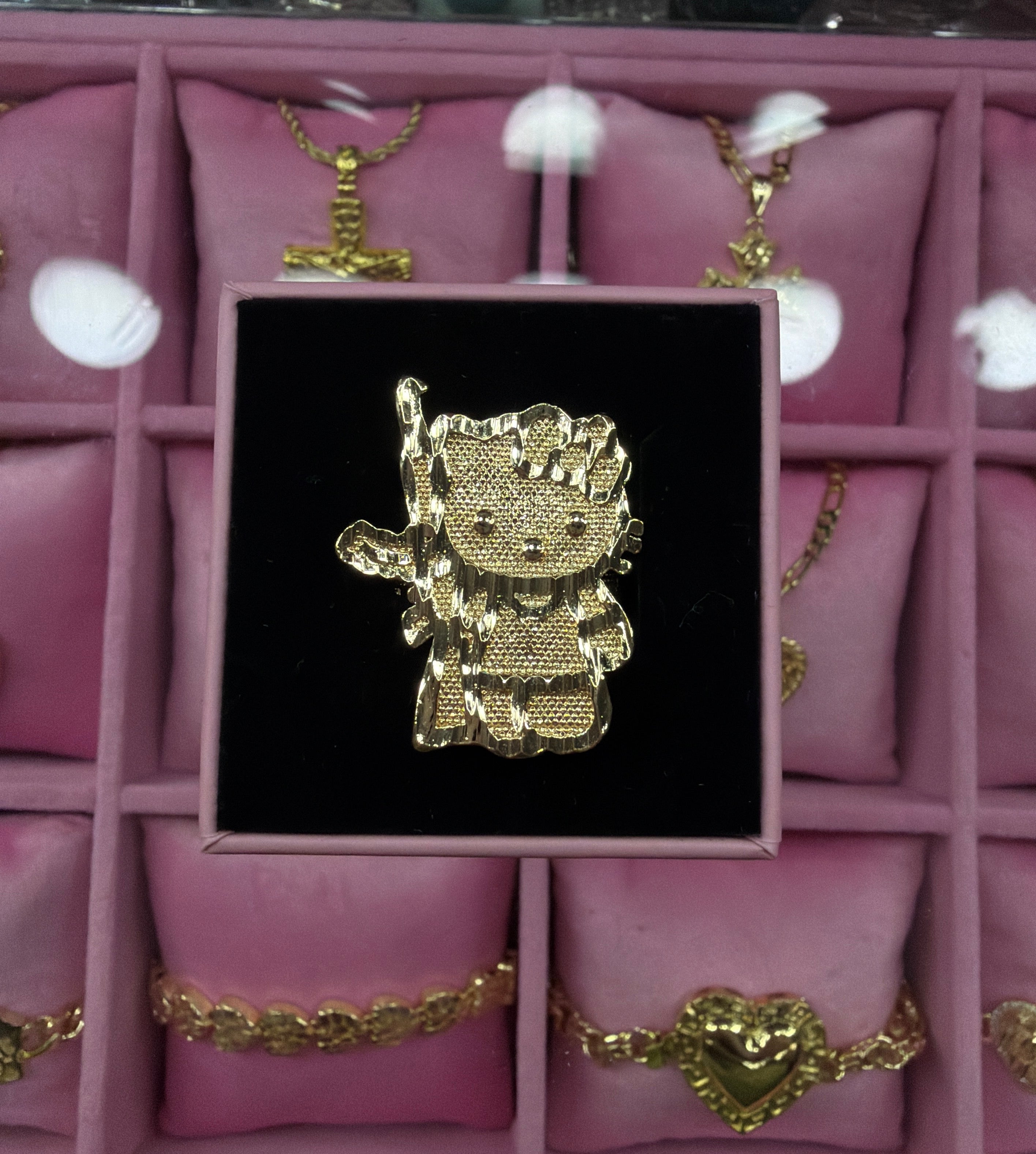 HK AK RING