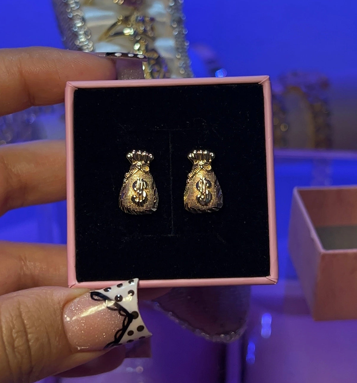 MONEY BAG STUDS
